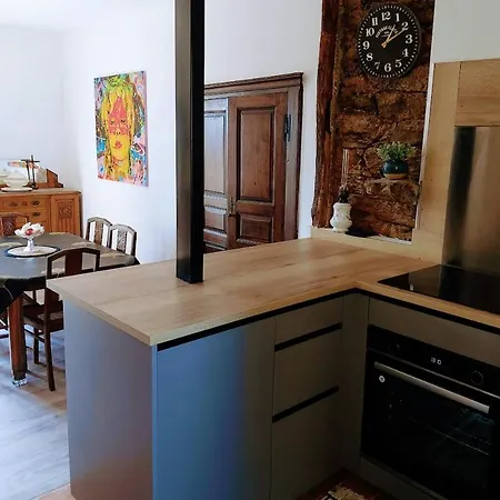 Stella Villa *